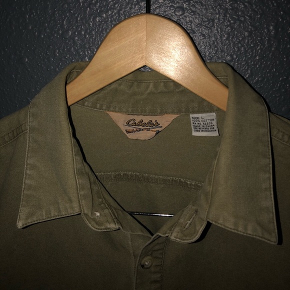 Vintage Cabela’s Button Up - Picture 2 of 3